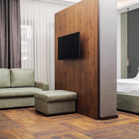 Triumf Hotel Прізрен Екстер'єр фото